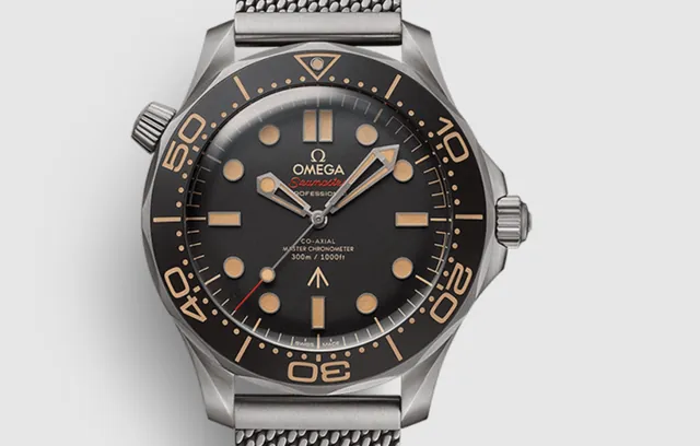 제임스 본드의 궁극의 툴워치, Omega Seamaster 300M NTTD Ref. 210.90.42.20.01.001